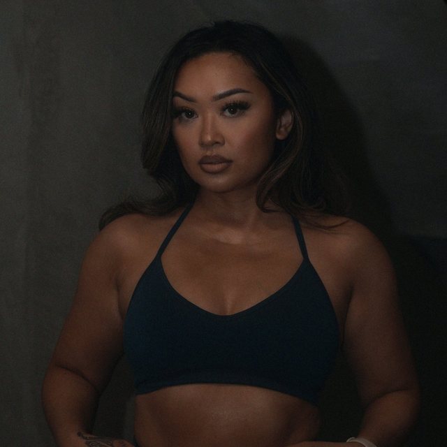 Michelle April